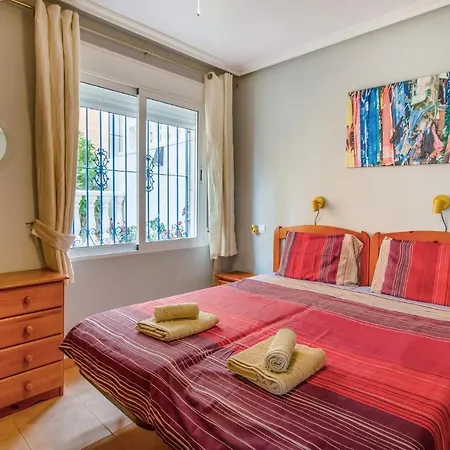 Amazing In With Kitchen Holiday home *